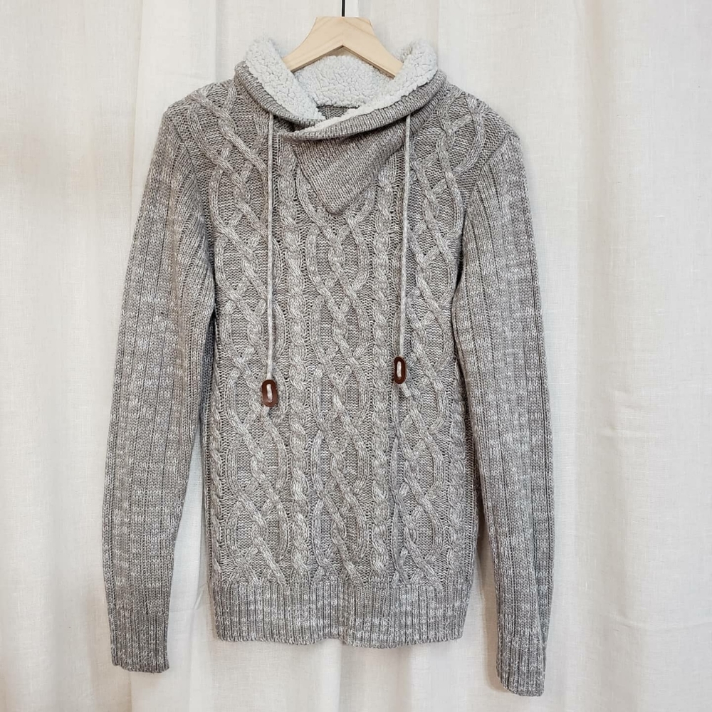 SALE!!! Rue21 Sherpa Lined Collar Cable Knit Sweater Size Men's Small